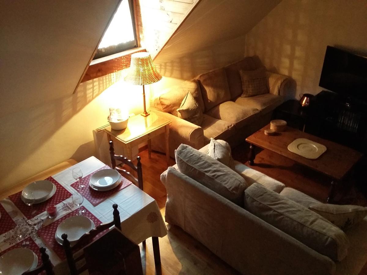 Apartamentos Tanau Бакейра-Берет Екстериор снимка